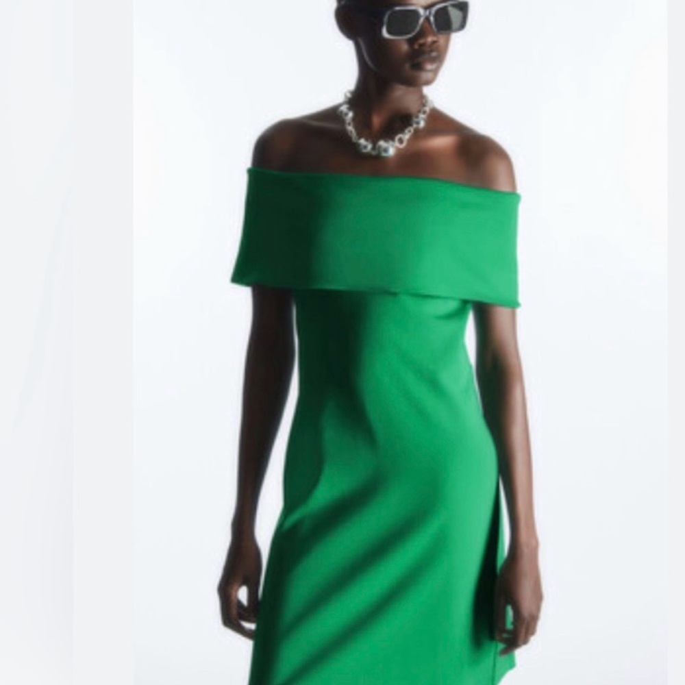COS Off Shoulder Green Mini Dress NWT Large Minimalist Cocktail Party